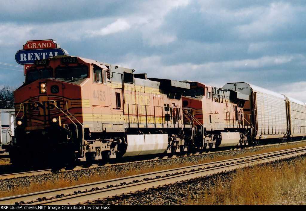 BNSF 4453 West